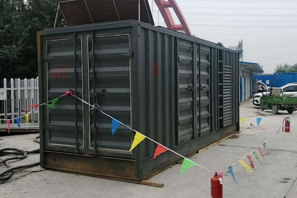 沈丘发电机租赁空气滤清器多久更换一次？